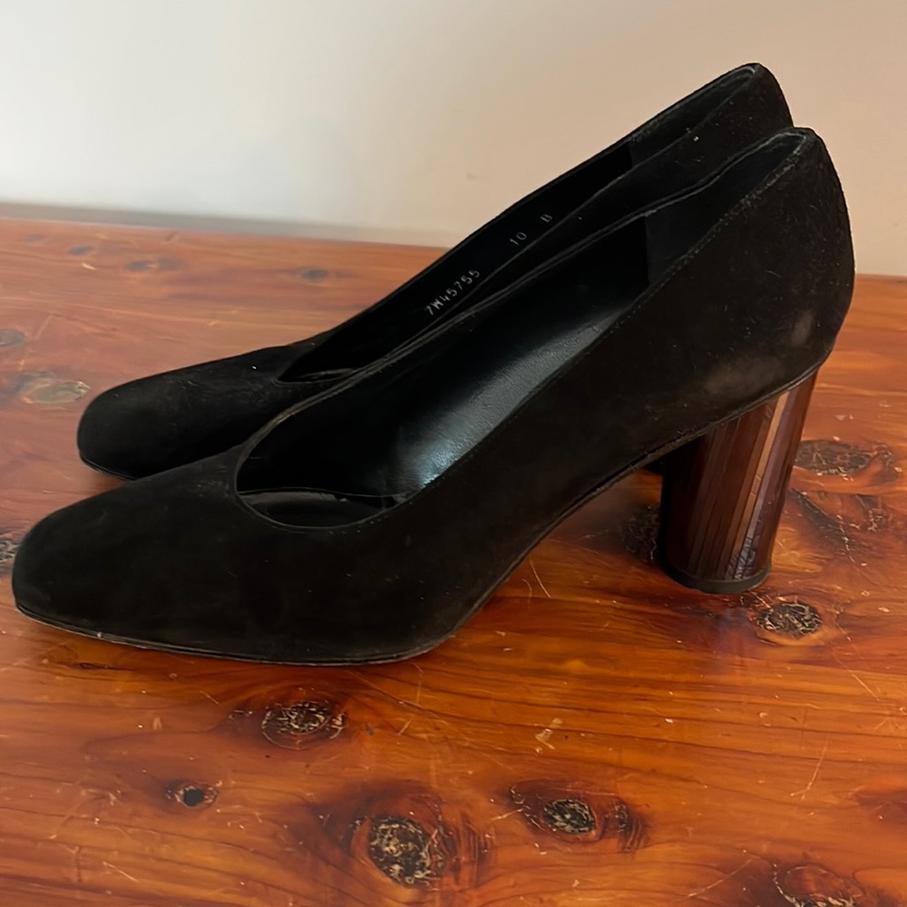 Stuart Weitzman mirrored heel suede heel black size 10